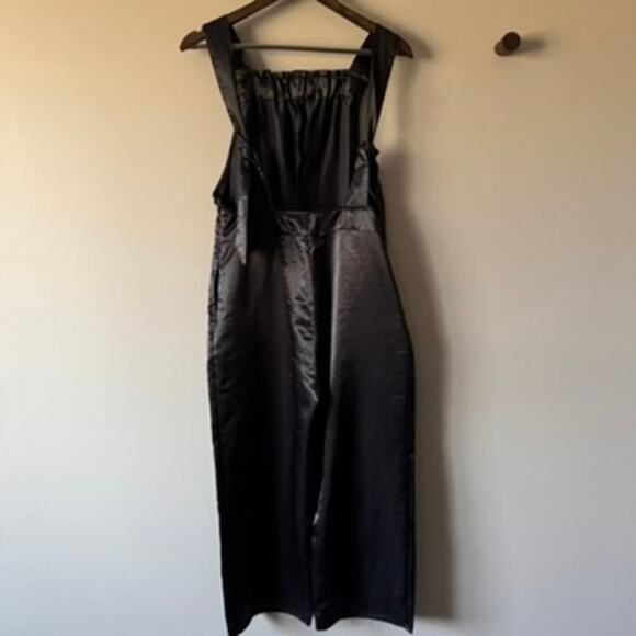 SILENCE & NOISE BLACK SATIN URBAN OUTFITTERS MARGO OVERALLS SIZE SMALL - Picture 2 of 16